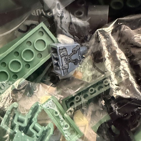 LEGO Ninjago Movie Green and Black Dragon Set - Picture 5 of 5